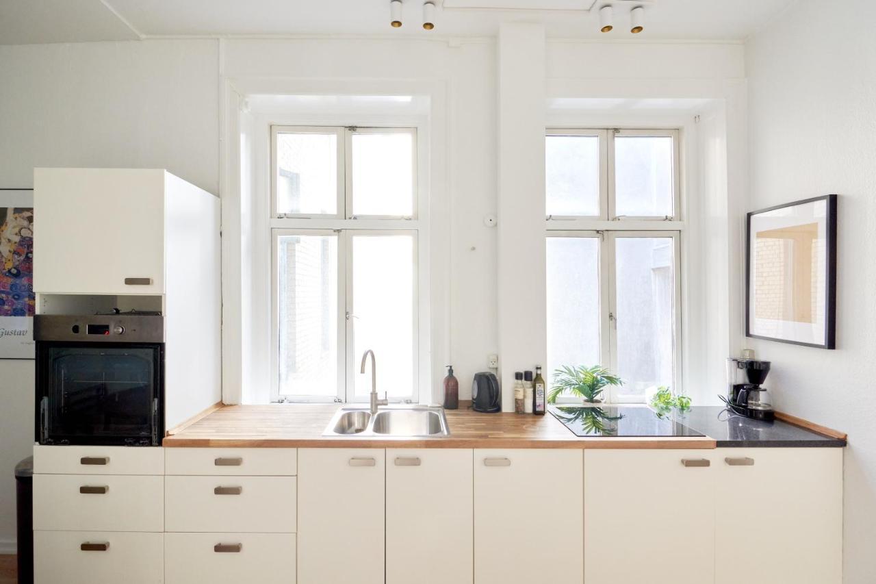Perfect For Friends & Families 2 Bedroom Apartment In Cph コペンハーゲン エクステリア 写真